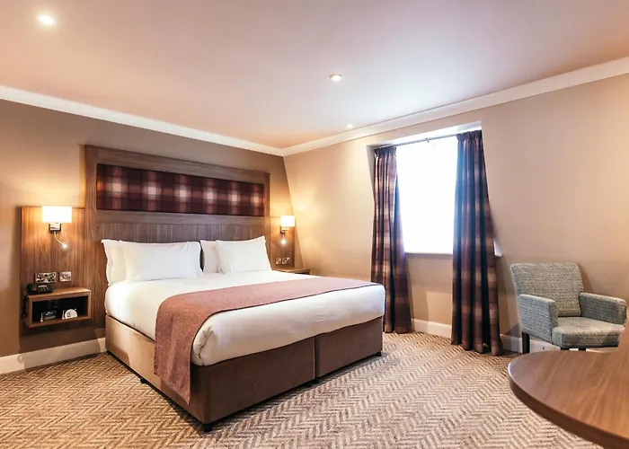 Dillon'S Hotel